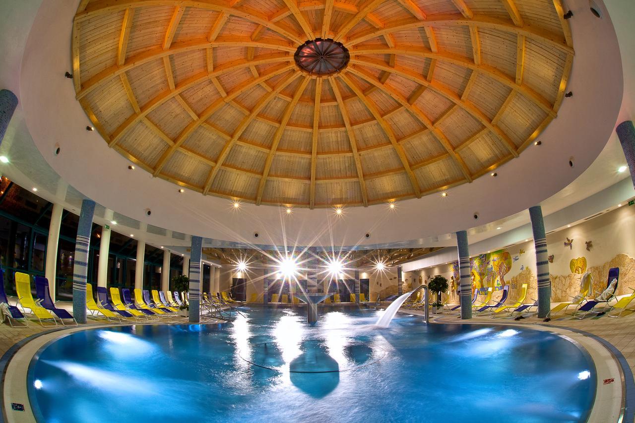 Hotel Alexander Bardejovske Kupele Bagian luar foto