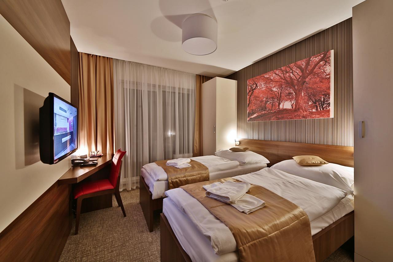Hotel Alexander Bardejovske Kupele Bagian luar foto